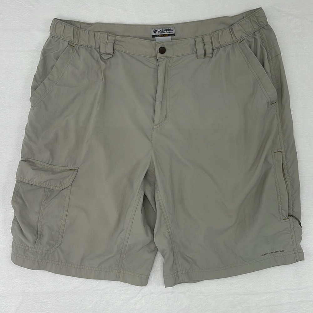 Columbia Omni-Shield Field Gear Cargo Shorts Mens XL